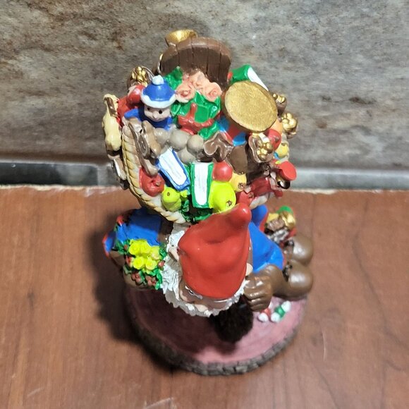 International Santa Claus Collection Jouluvana Estonia Figurine 1993 - Picture 5 of 10